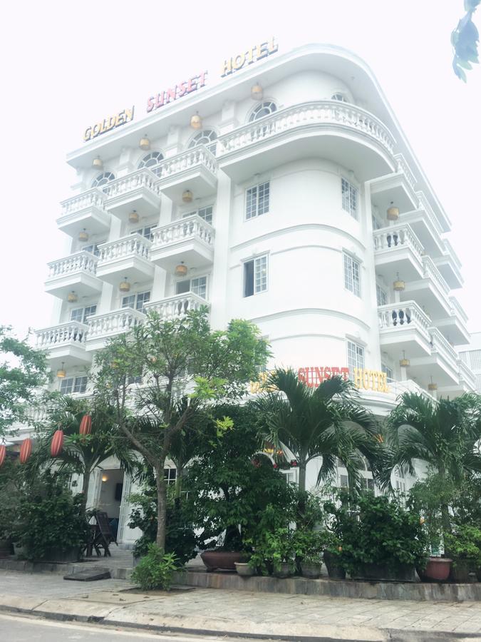 Golden Sunset Hotel Hoi An Exterior photo