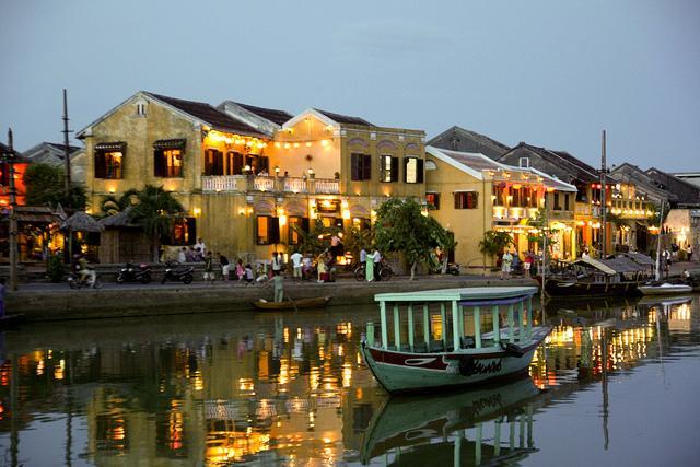 Golden Sunset Hotel Hoi An Exterior photo