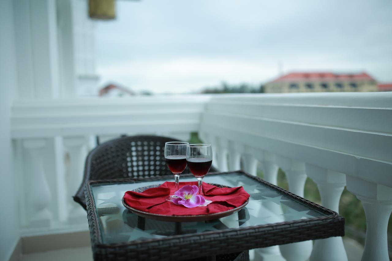 Golden Sunset Hotel Hoi An Exterior photo
